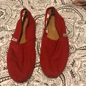 Toms Red size 9 in men’s